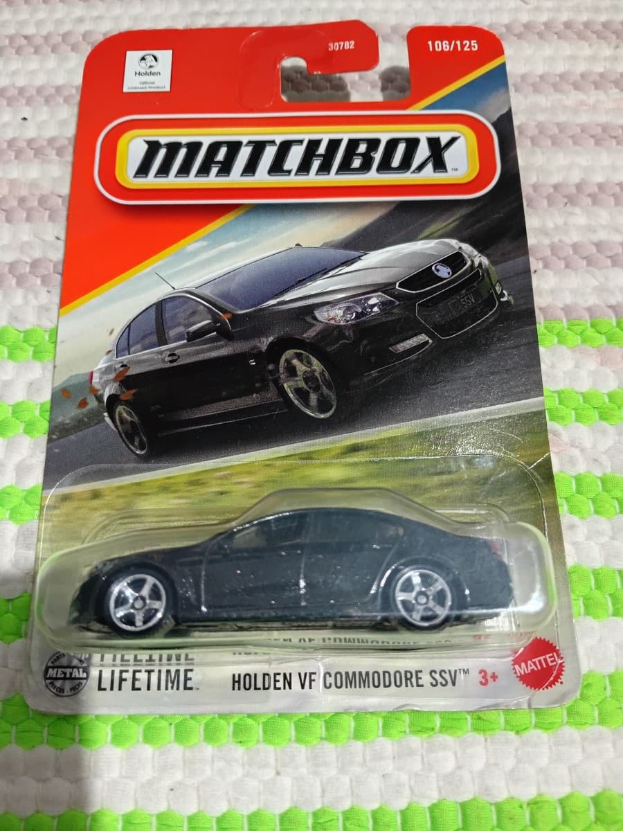 Holden VF Commodore SSV