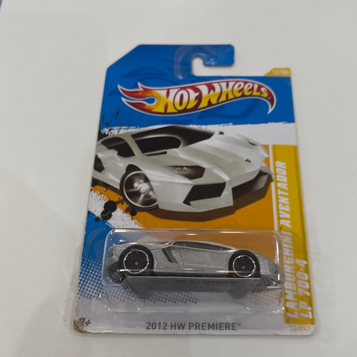 Lamborghini Aventador LP 700-4