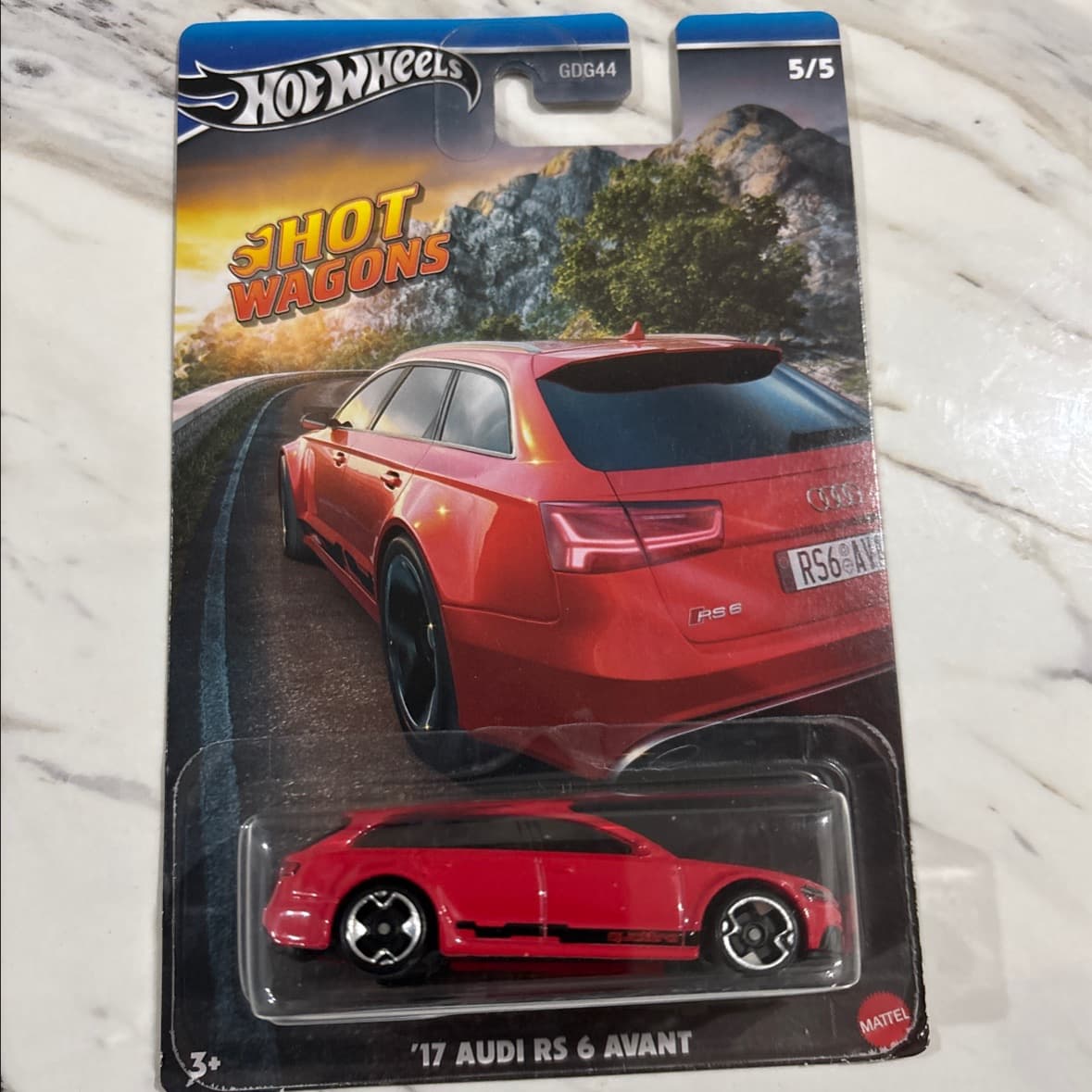 17 Audi RS6 Avant