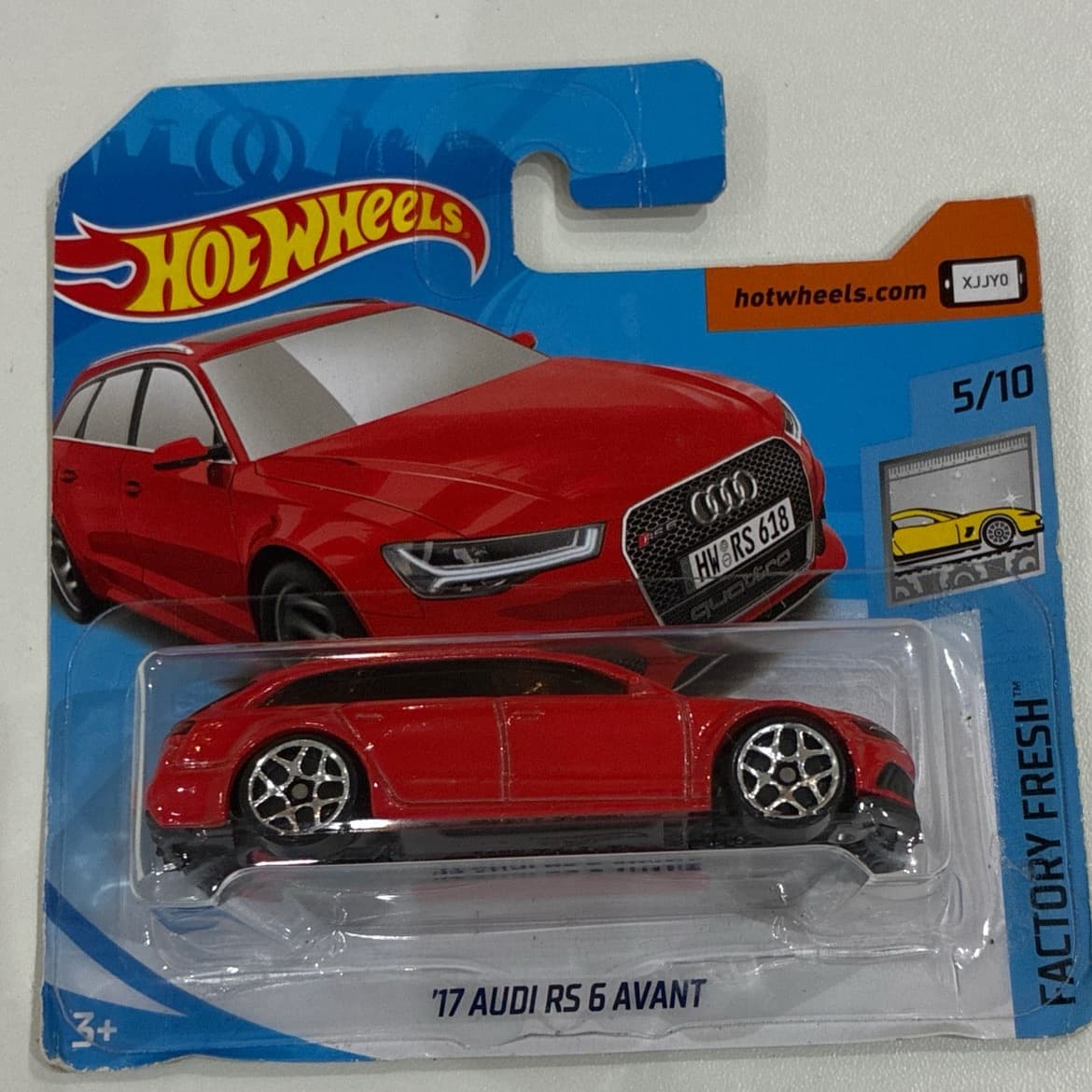 17 Audi RS6 Avant