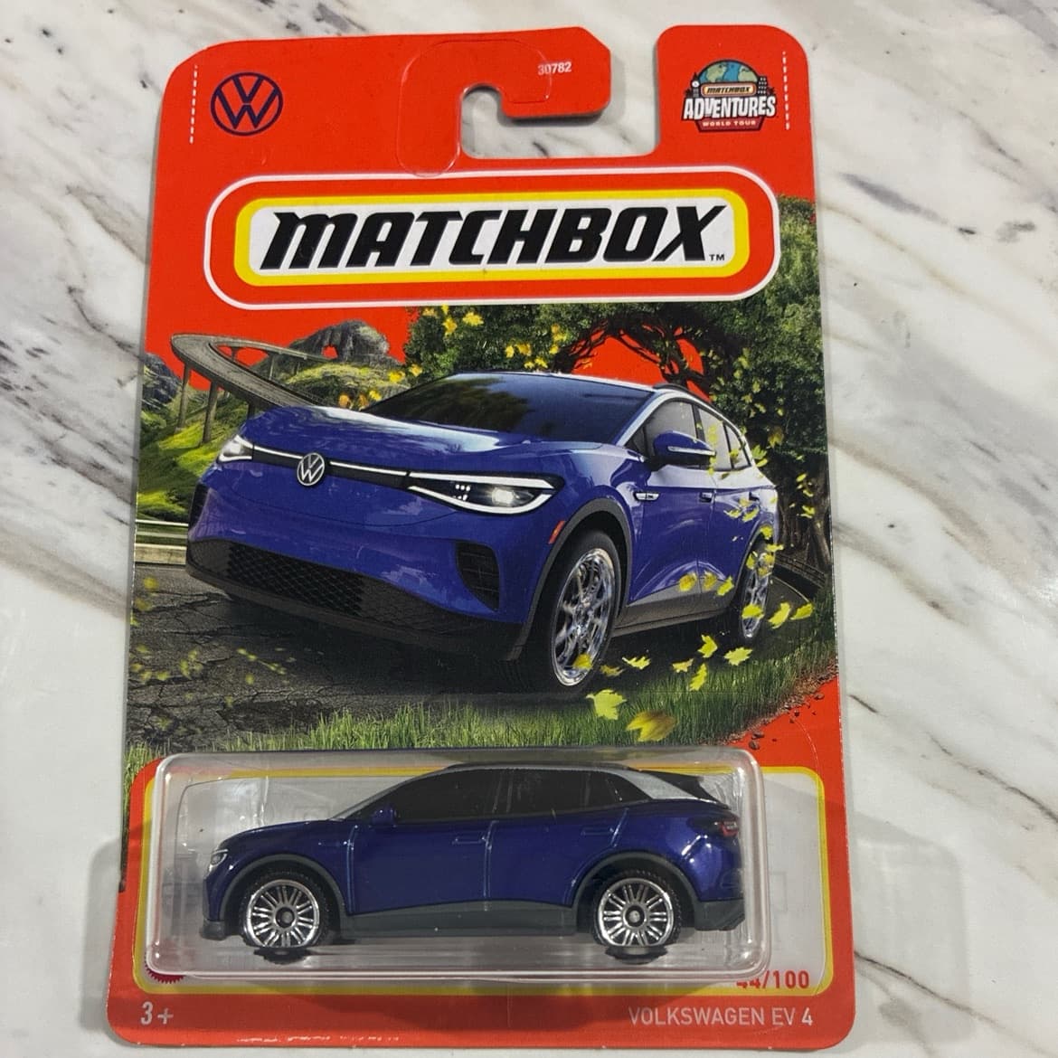 Volkswagen EV 4
