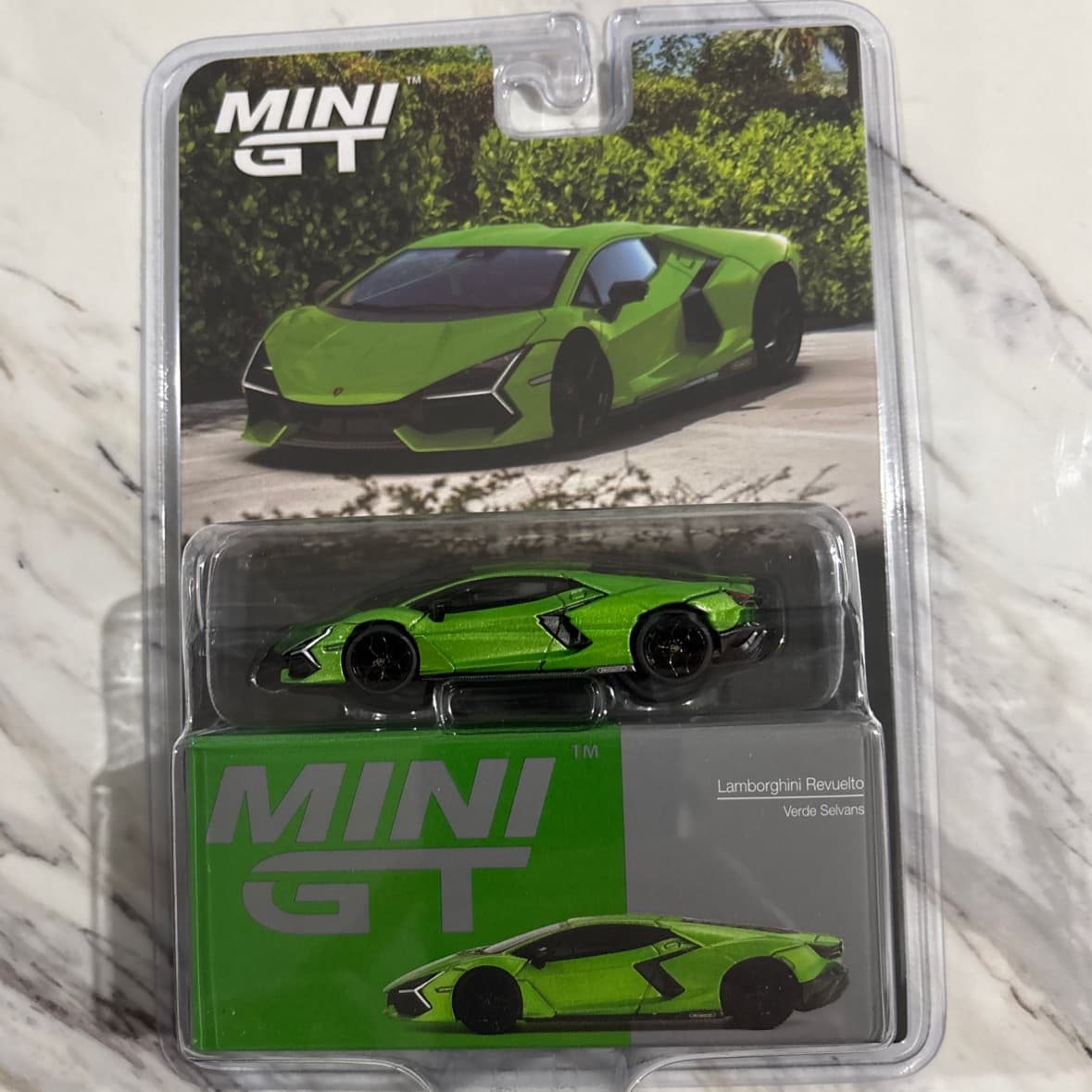 Lamborghini Revuelto