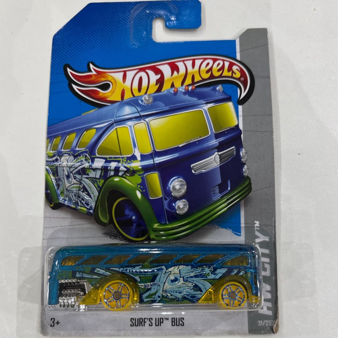 Surf's up Bus