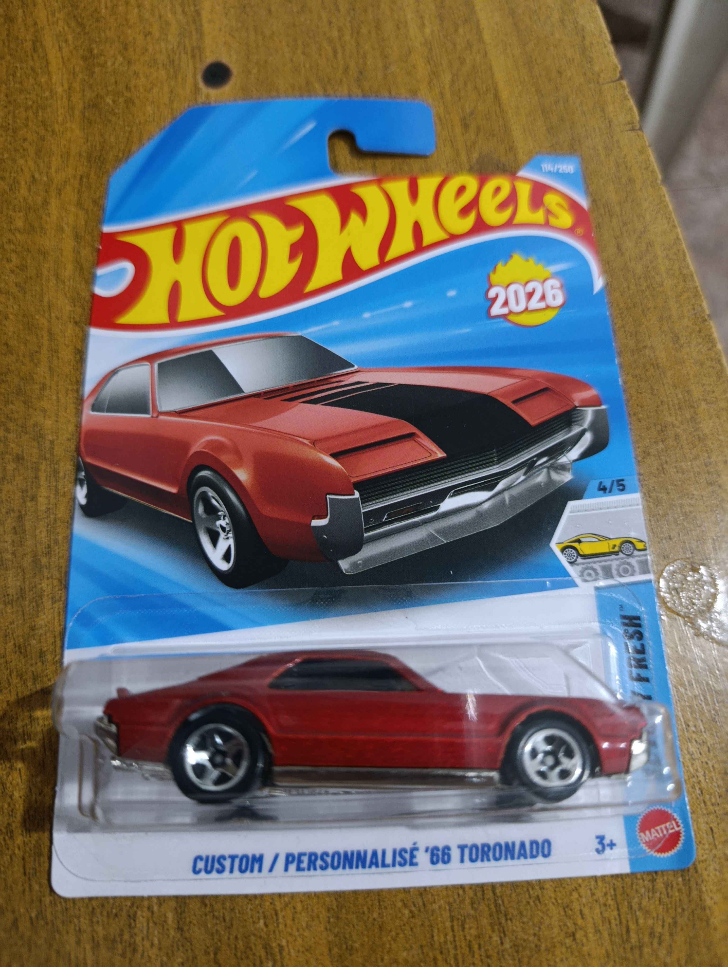 Custom / Personnalise 66 Toronado