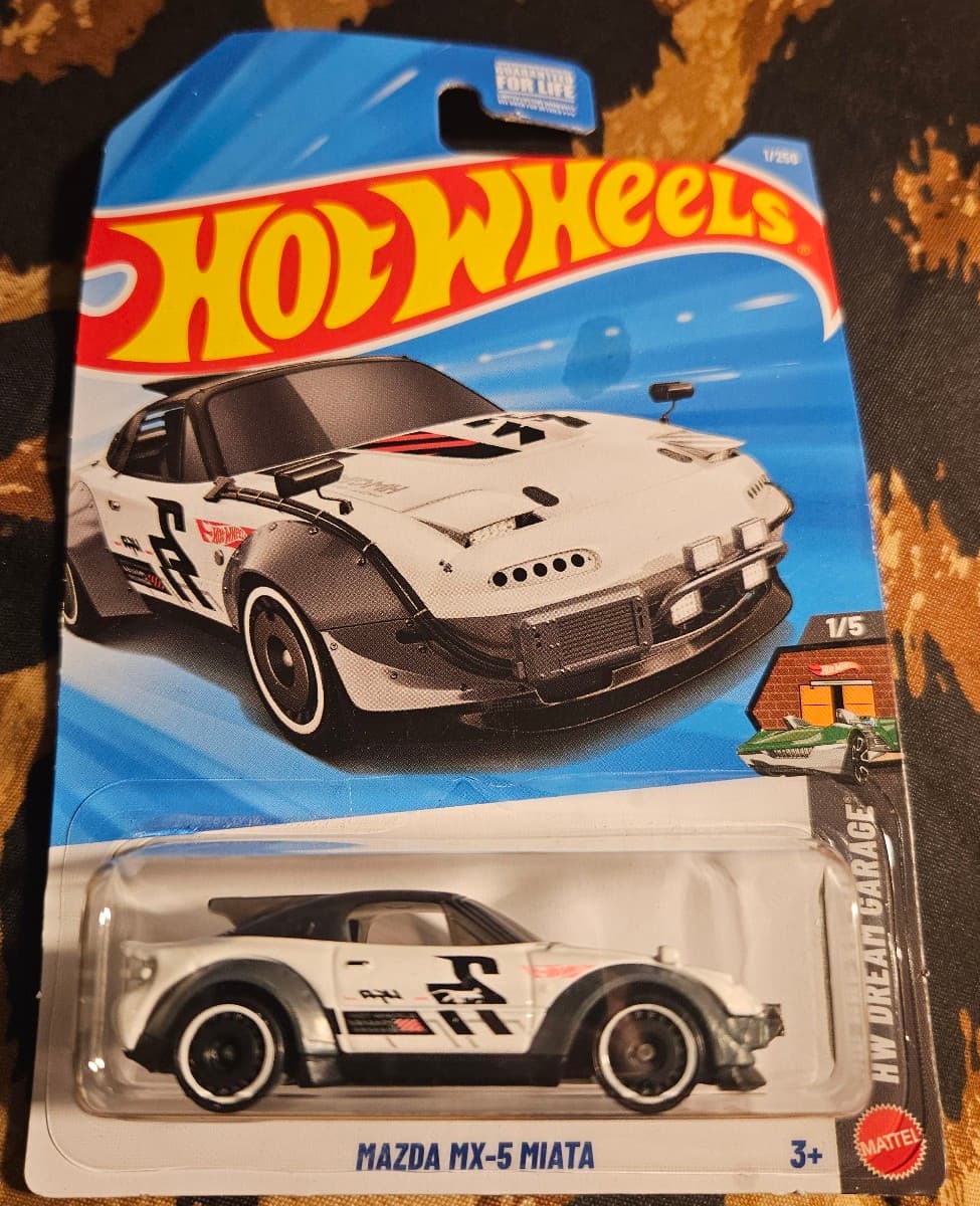 Mazda MX-5 Miata