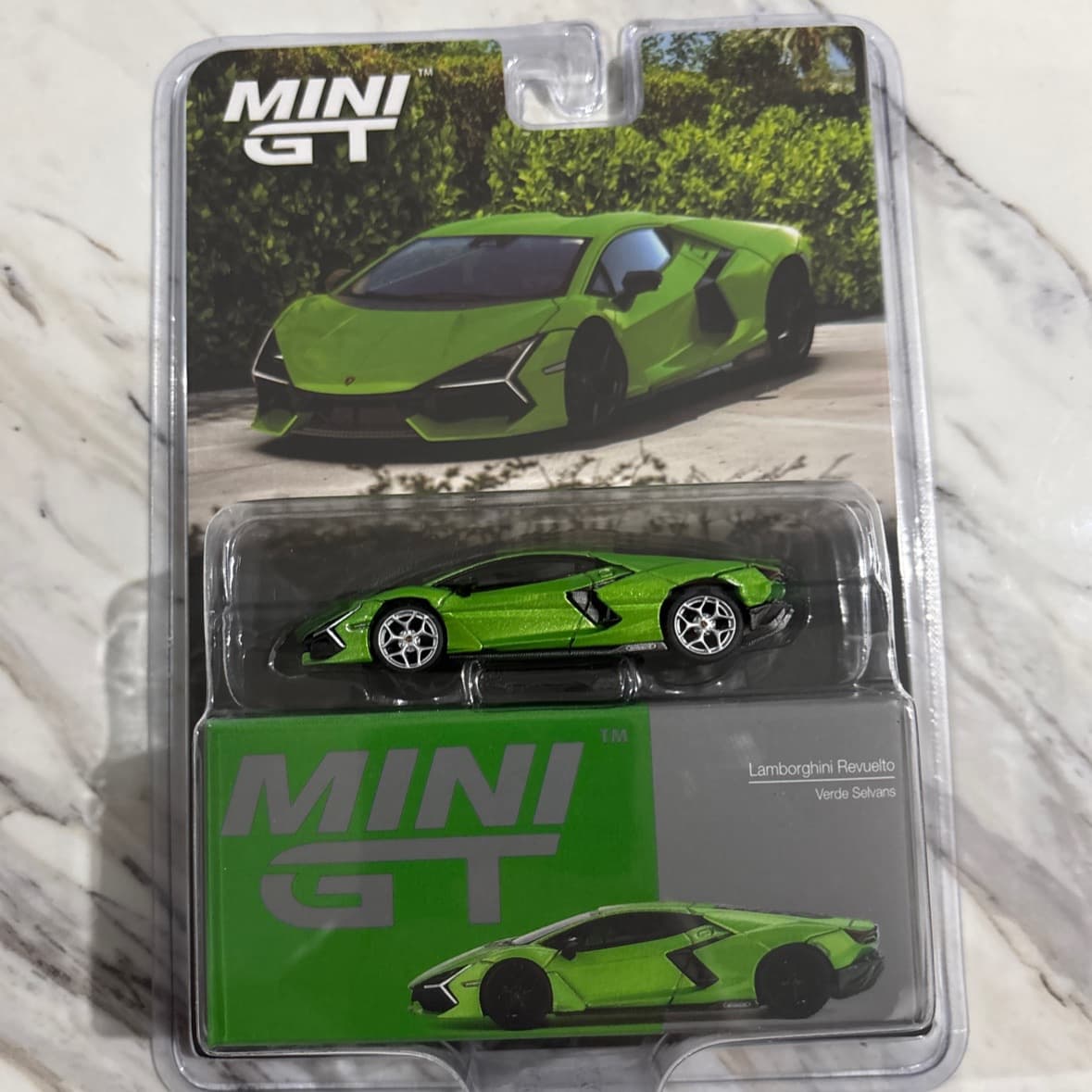 Lamborghini Revuelto