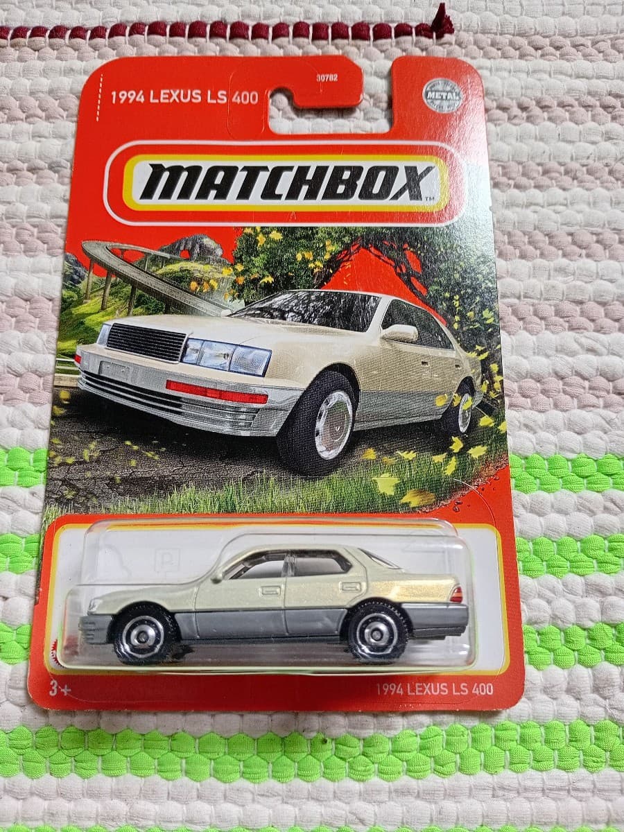 1994 Lexus LS 400