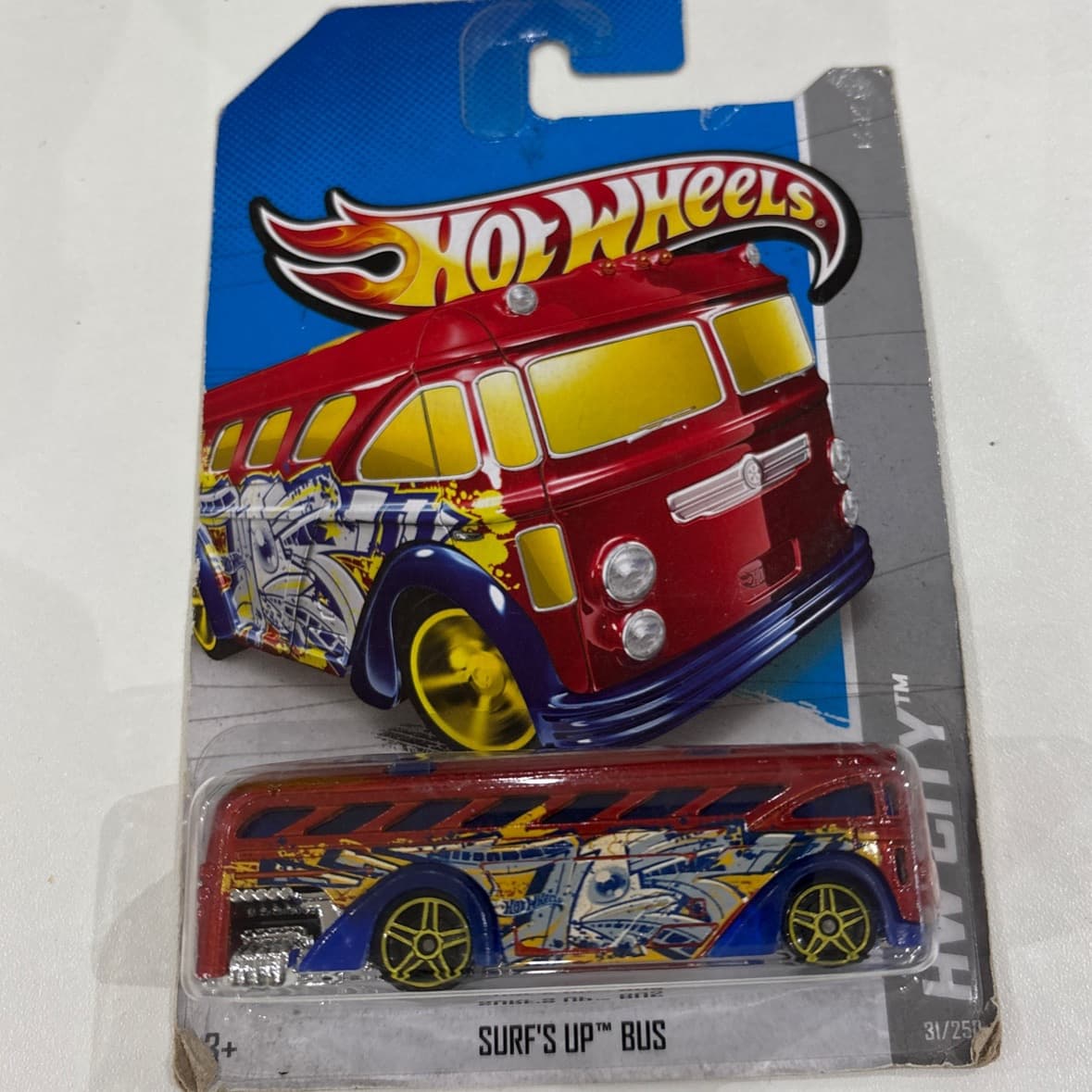 Surf's up Bus