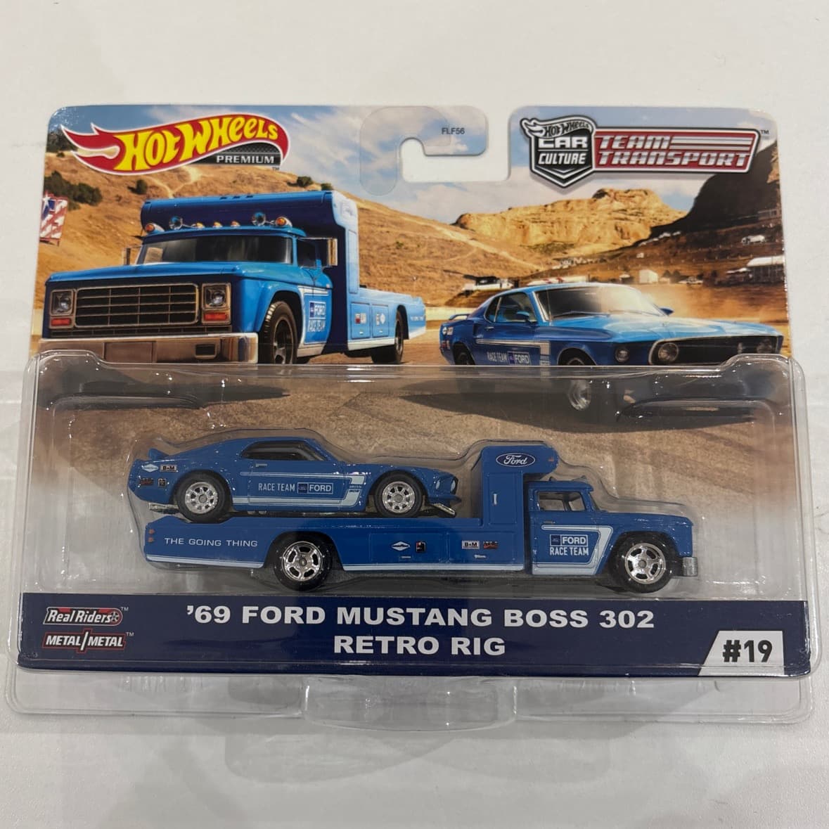 69 Ford Mustang Boss 302 & Retro Rig