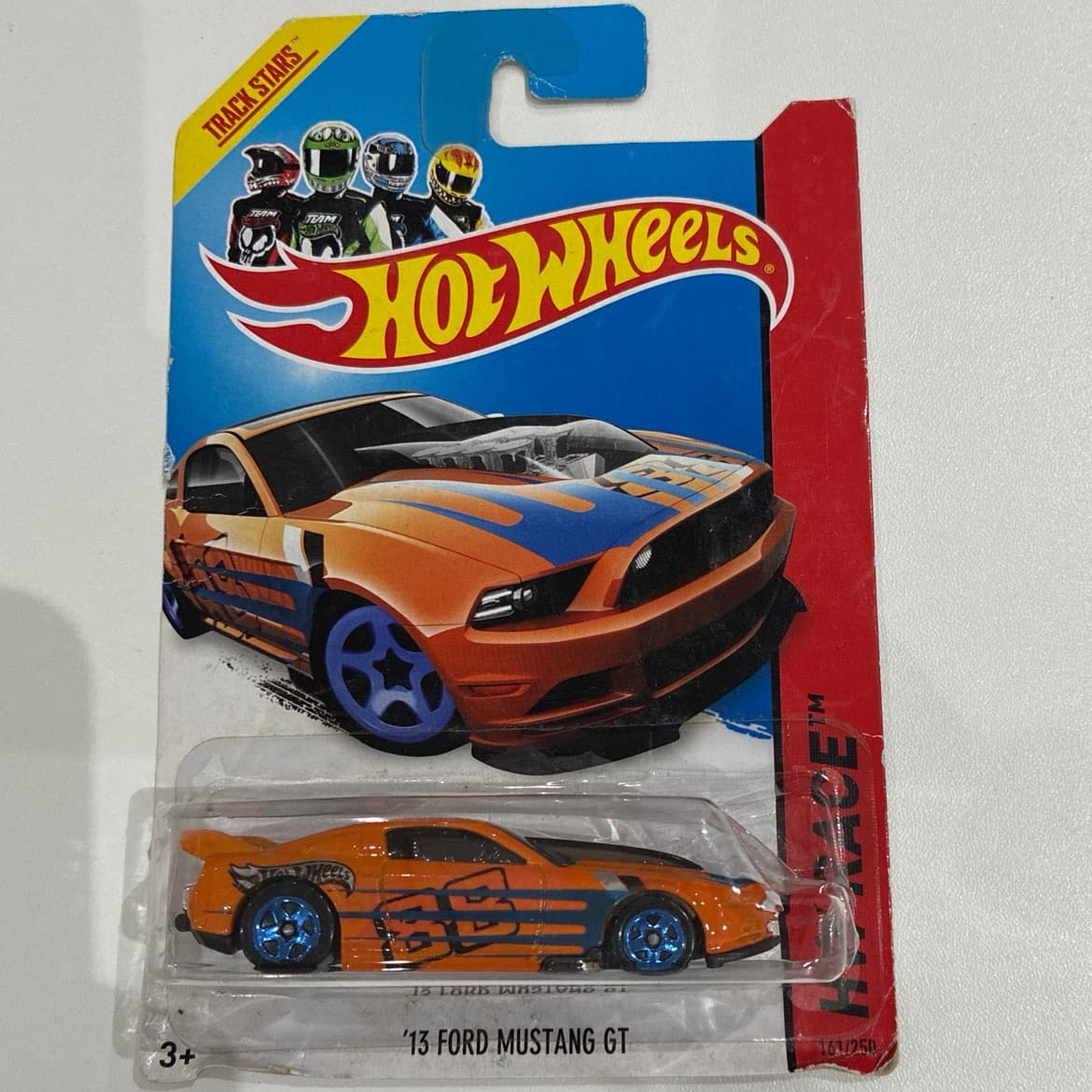 13 Ford Mustang GT - photo 1