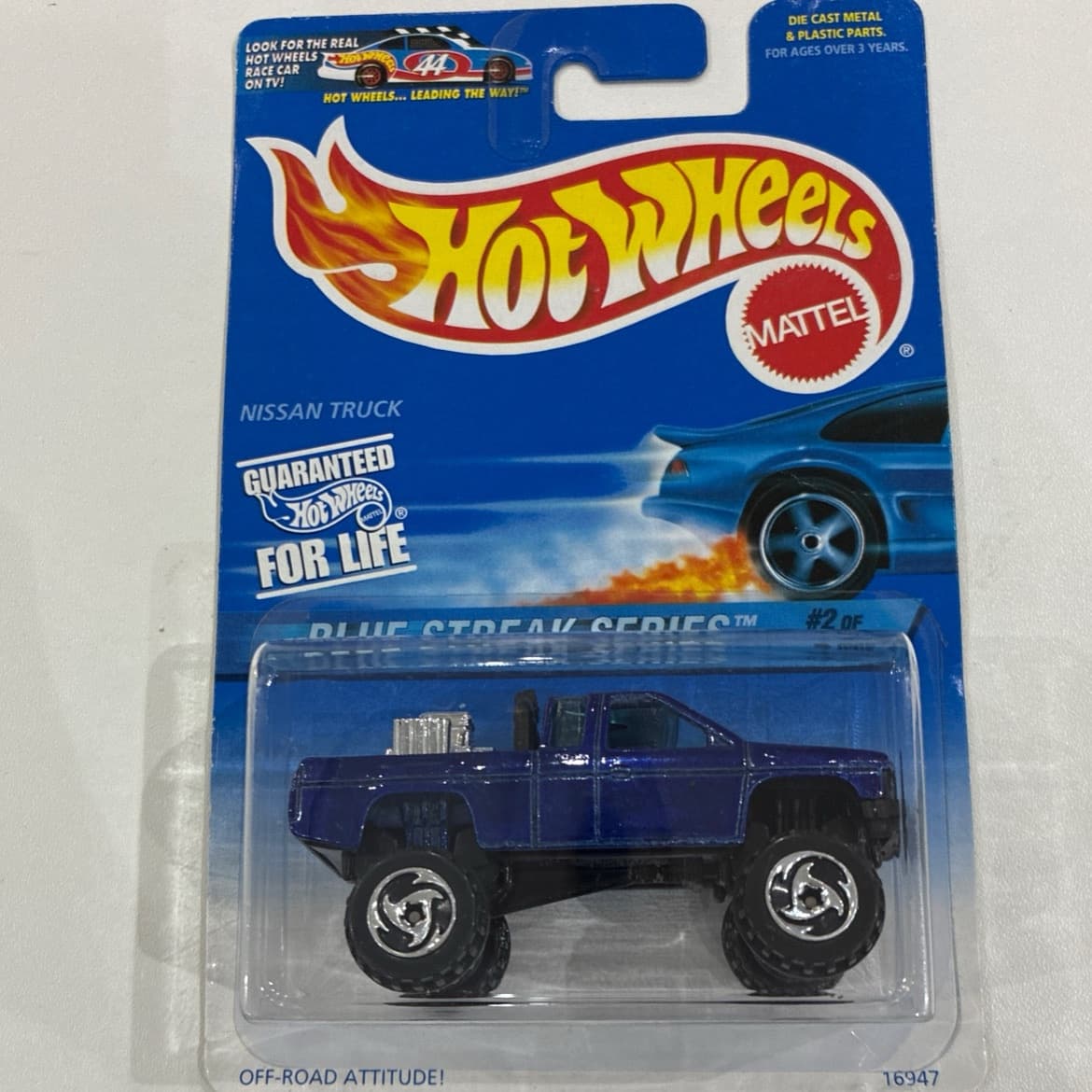 Nissan Truck Hardbody - photo 1