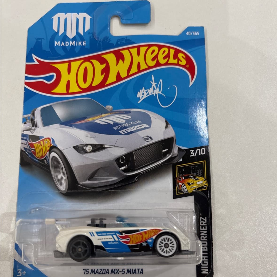 15 Mazda MX-5 Miata - photo 1