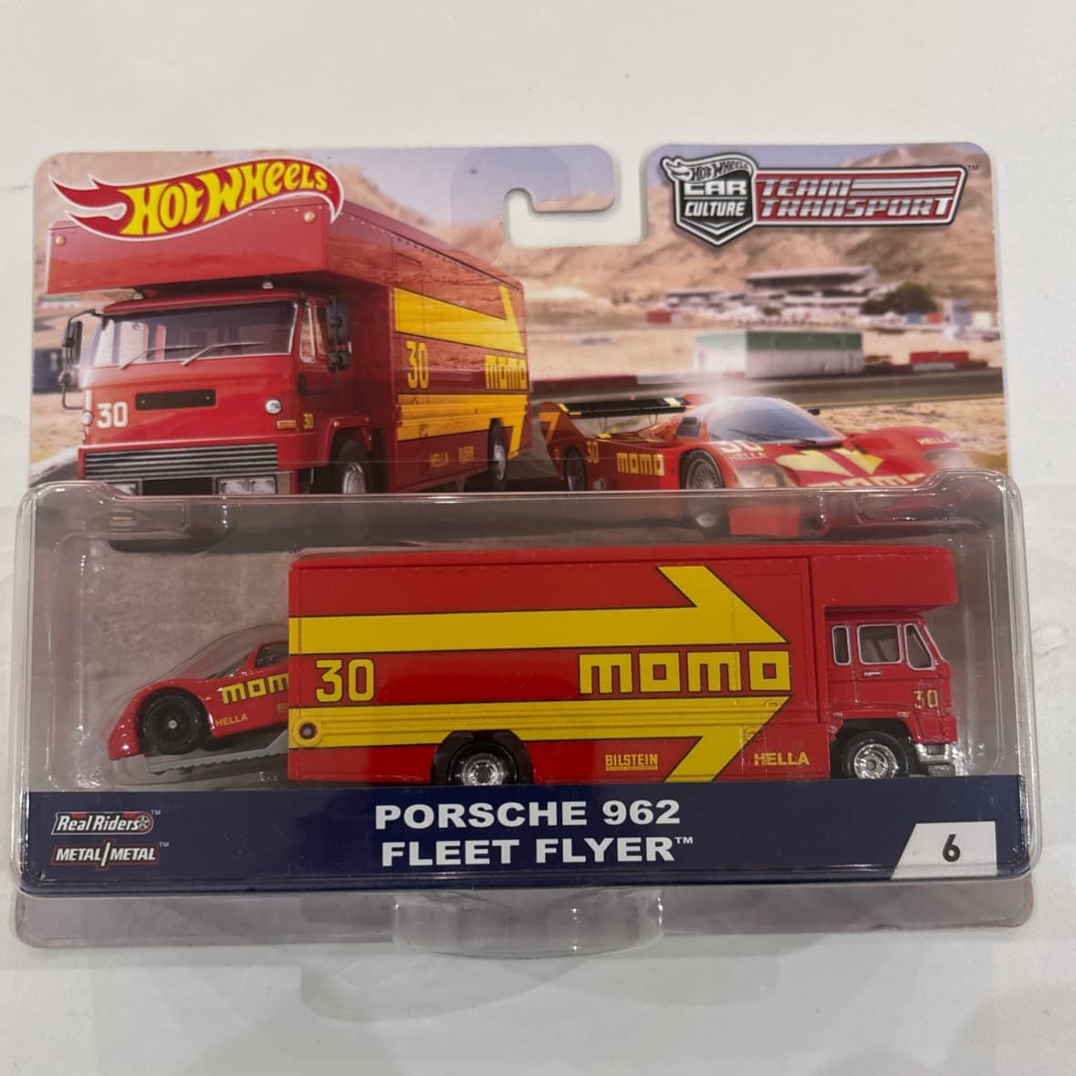 Porsche 962 & Fleet Flyer - photo 1
