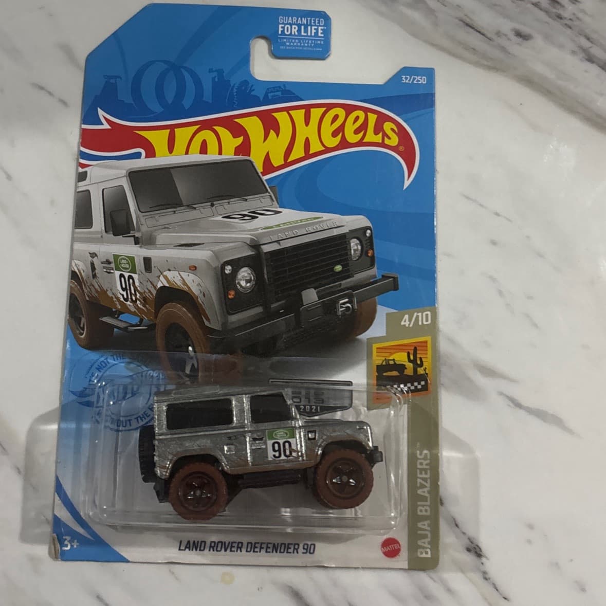 Land Rover Defender 90
