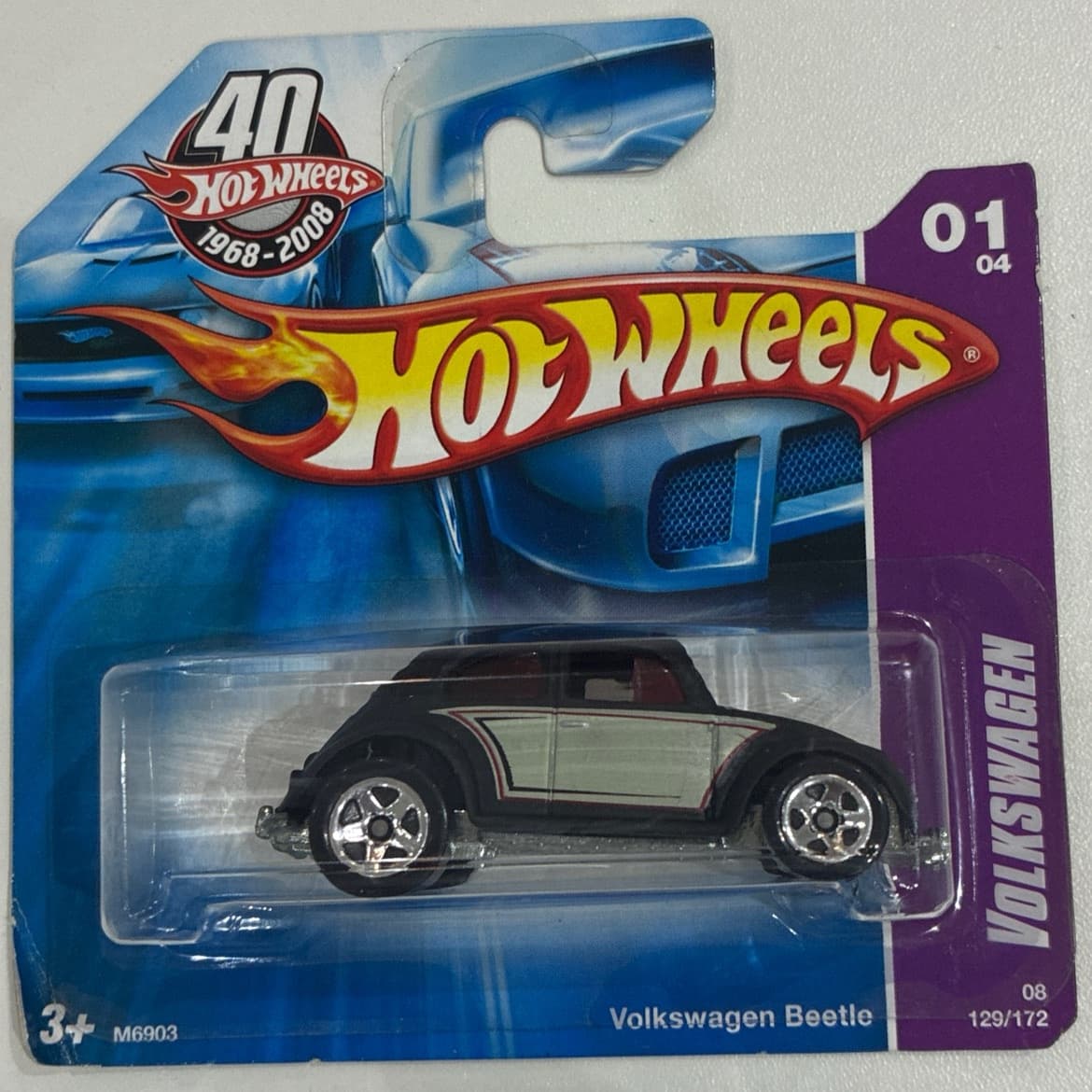 Volkswagen Beetle - photo 1