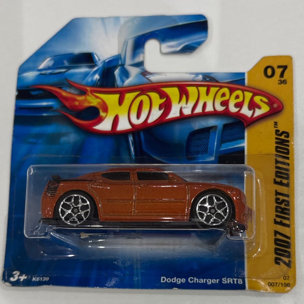 Dodge Charger SRT8 - photo 1