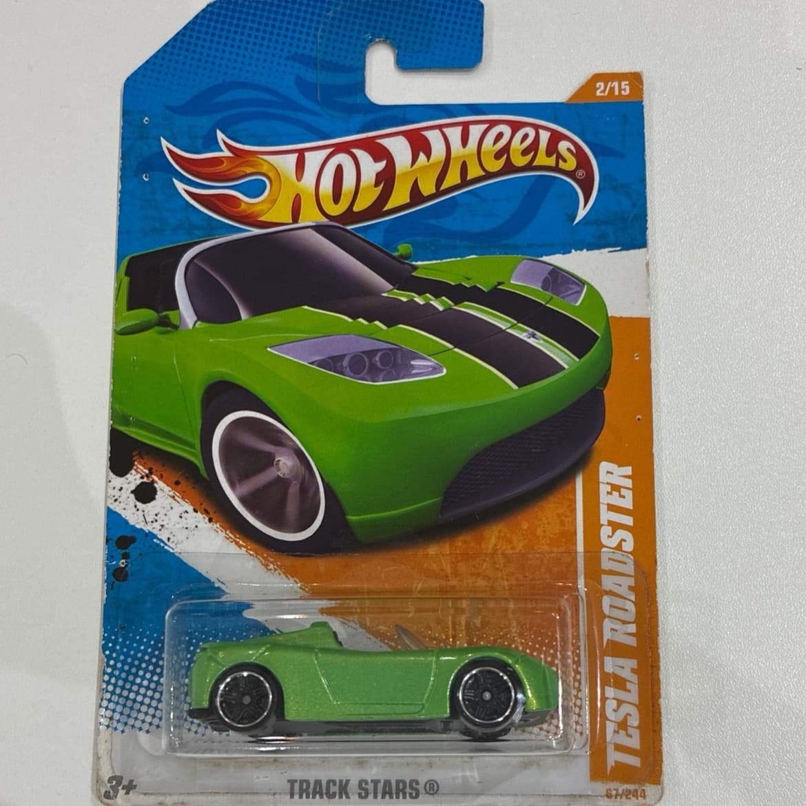 Tesla Roadster - photo 1