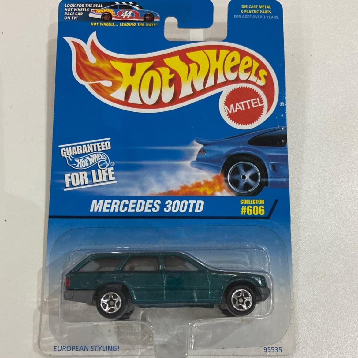 Mercedes 300TD - foto 1