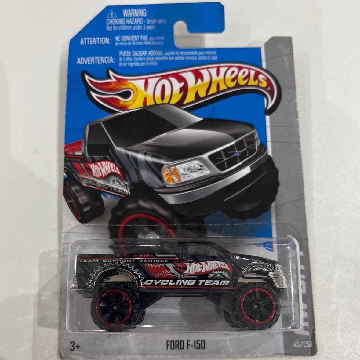 Ford F-150 - foto 1