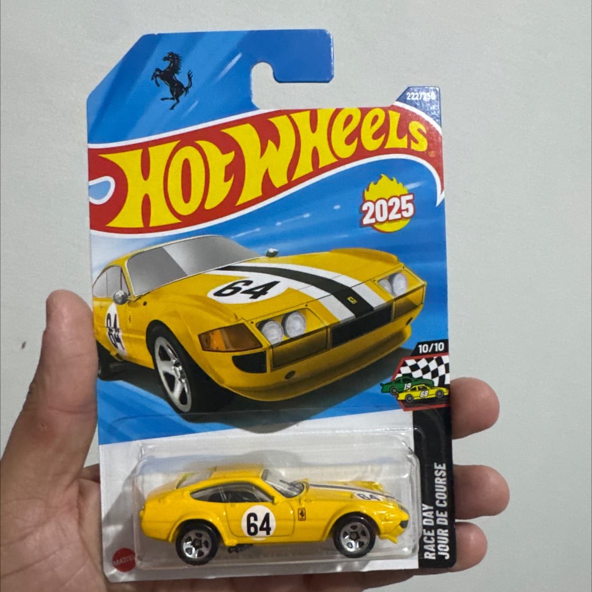 Ferrari 365 GTB4 Competizione - foto 1