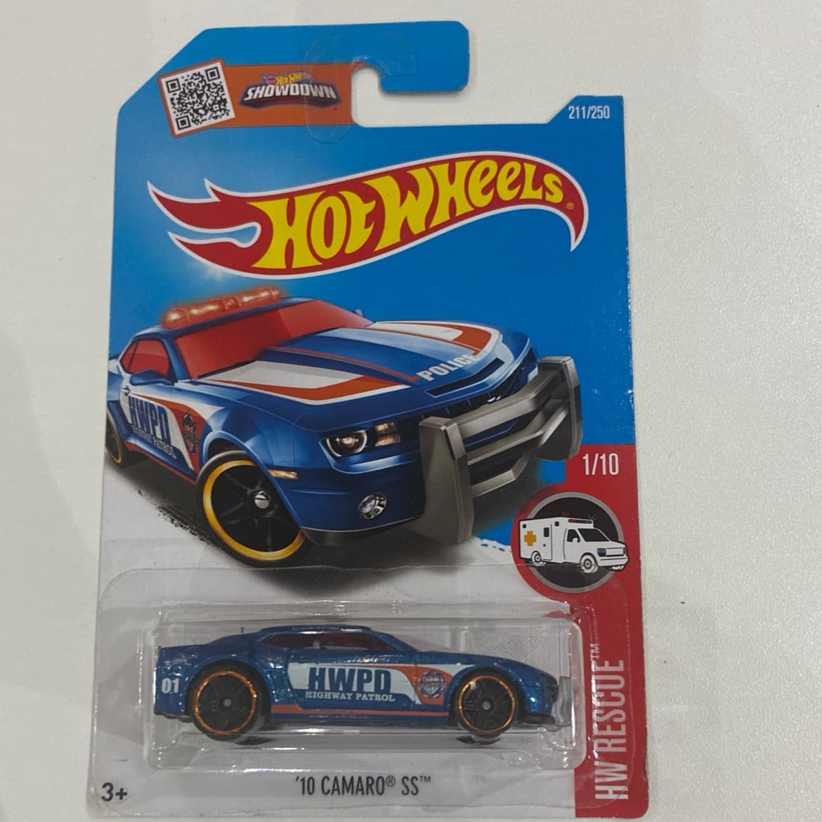 10 Camaro SS w/ Light Bar