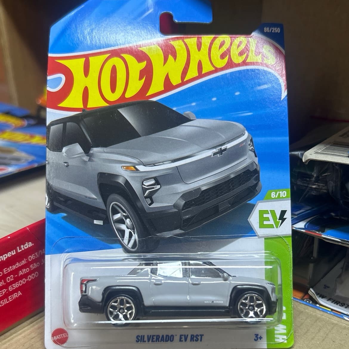 Silverado EV RST - foto 1