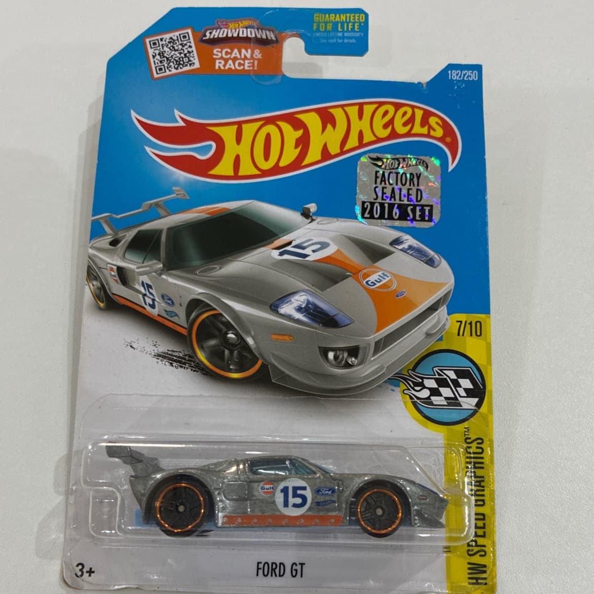 Ford GT - foto 1