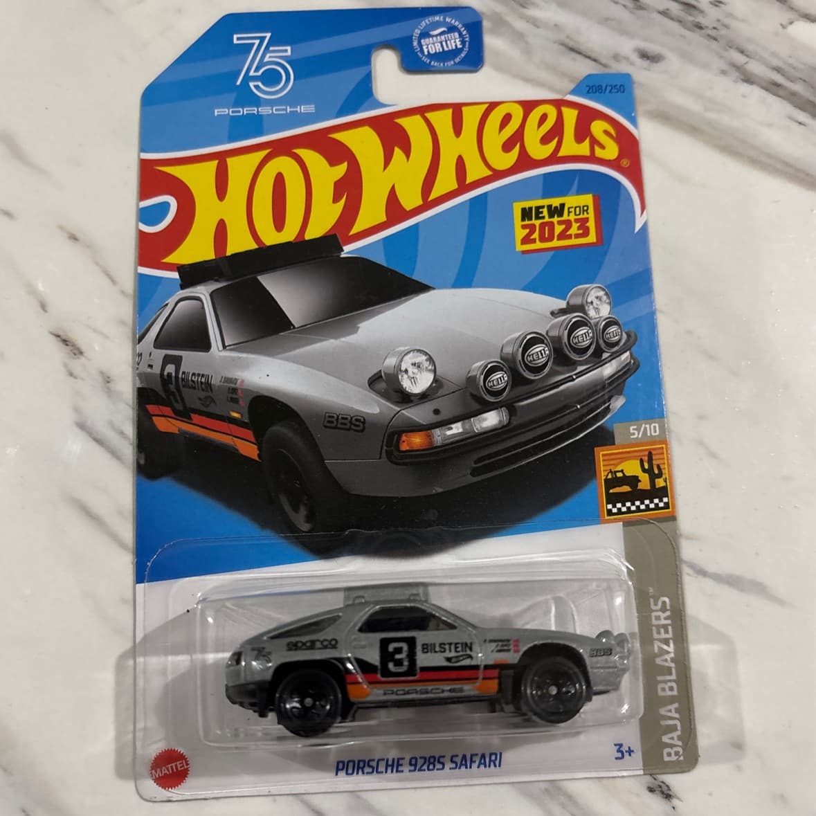 Porsche 928S Safari