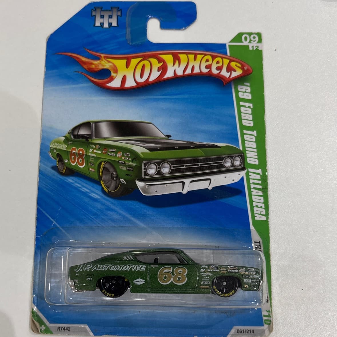 69 Ford Torino Talladega - foto 1