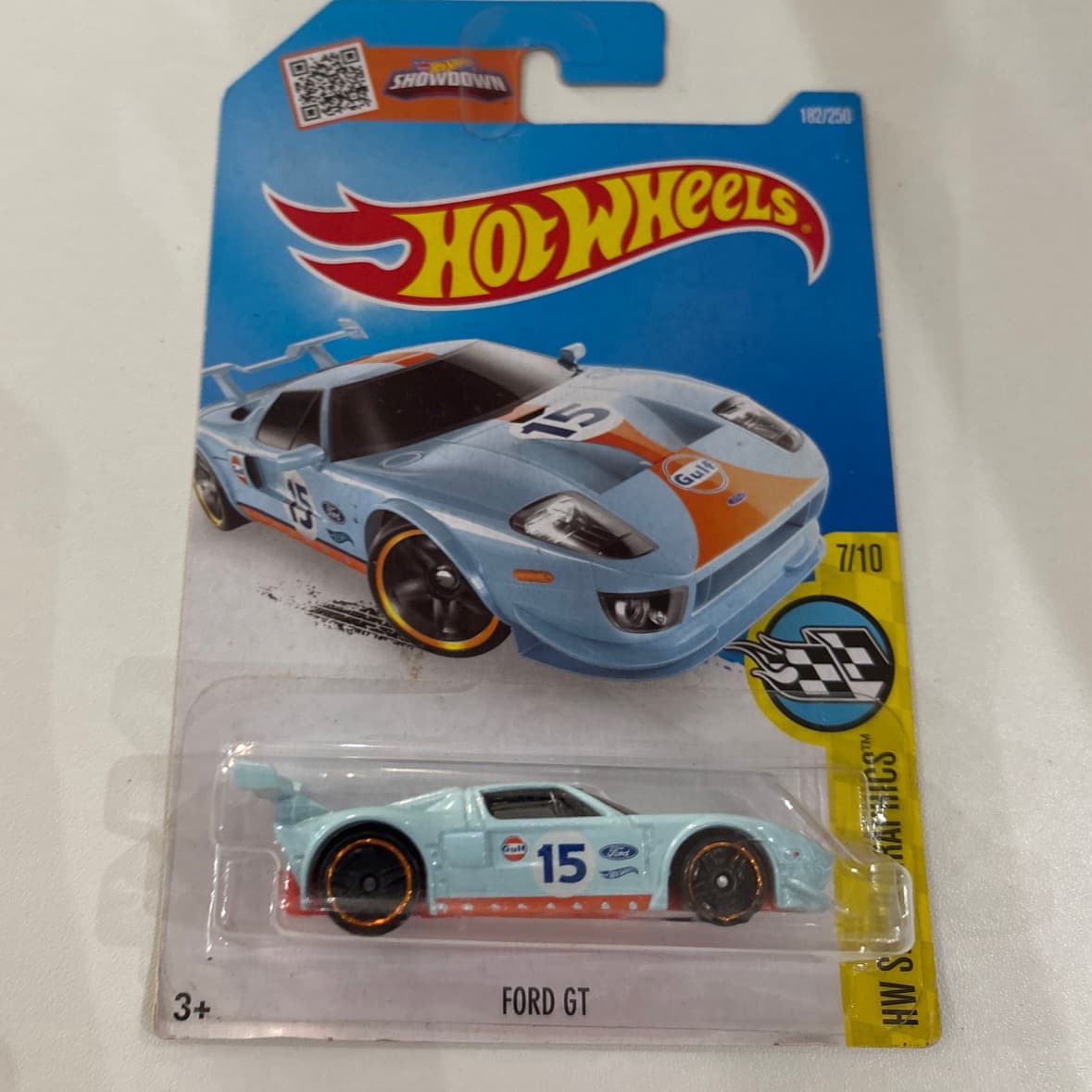 Ford GT - foto 1