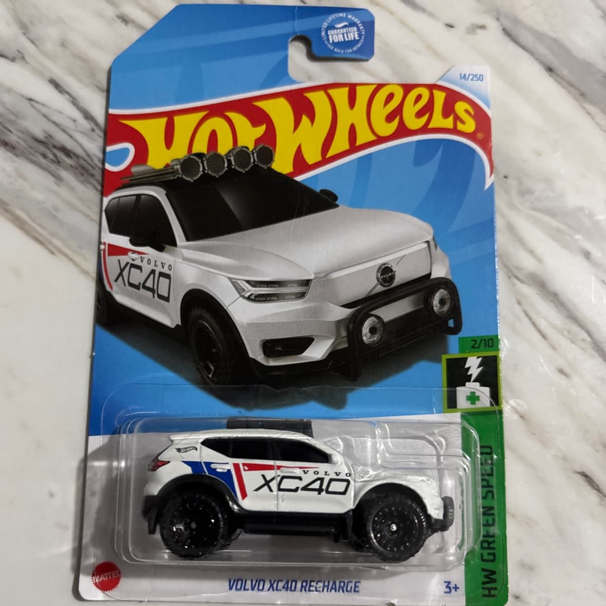 Volvo XC40 Recharge - photo 1