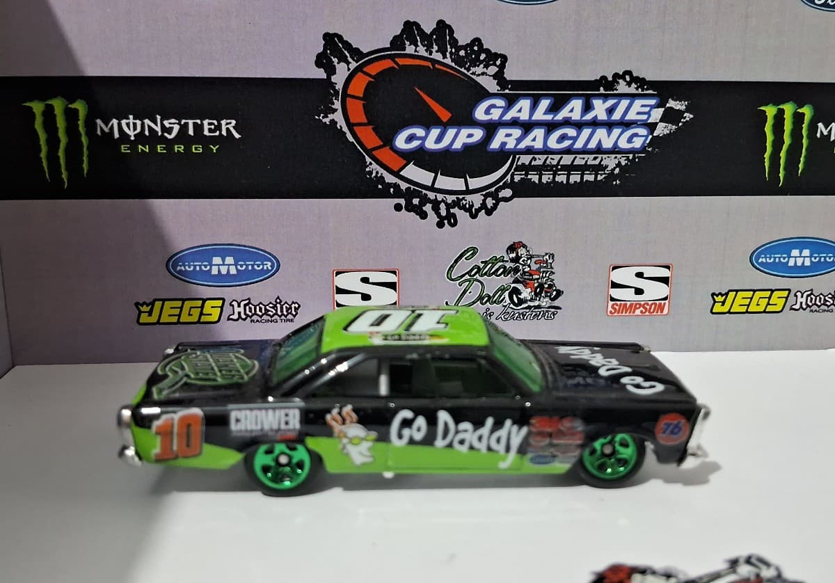 Future NASCAR Stock Car - foto 1