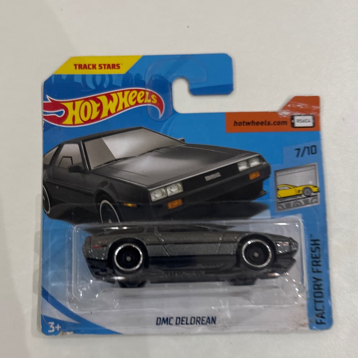 DMC DeLorean - photo 1