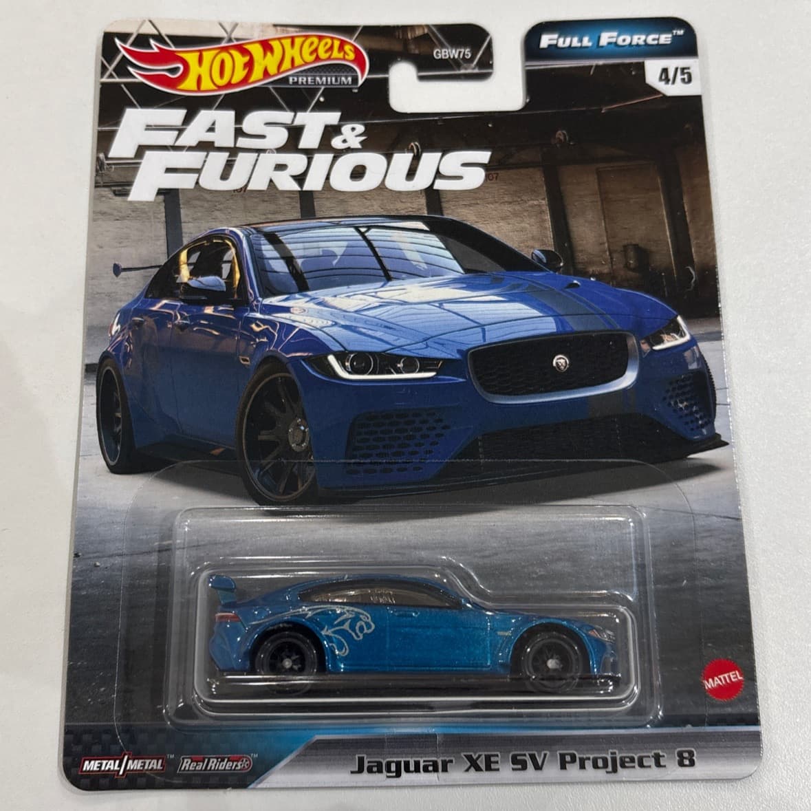 Jaguar XE SV Project 8 - foto 1