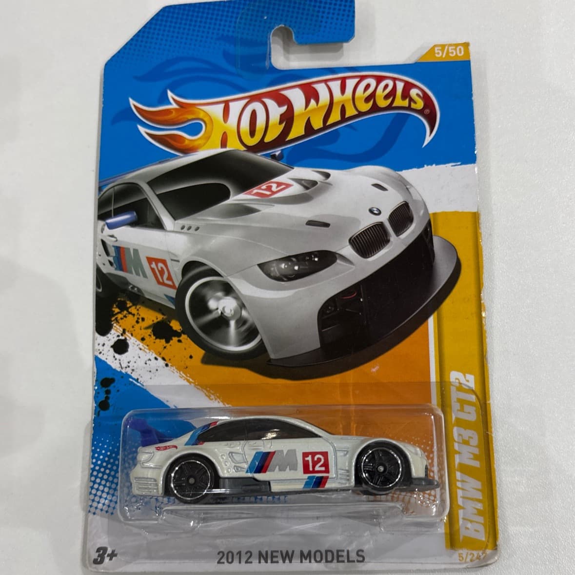 BMW M3 GT2 - photo 1