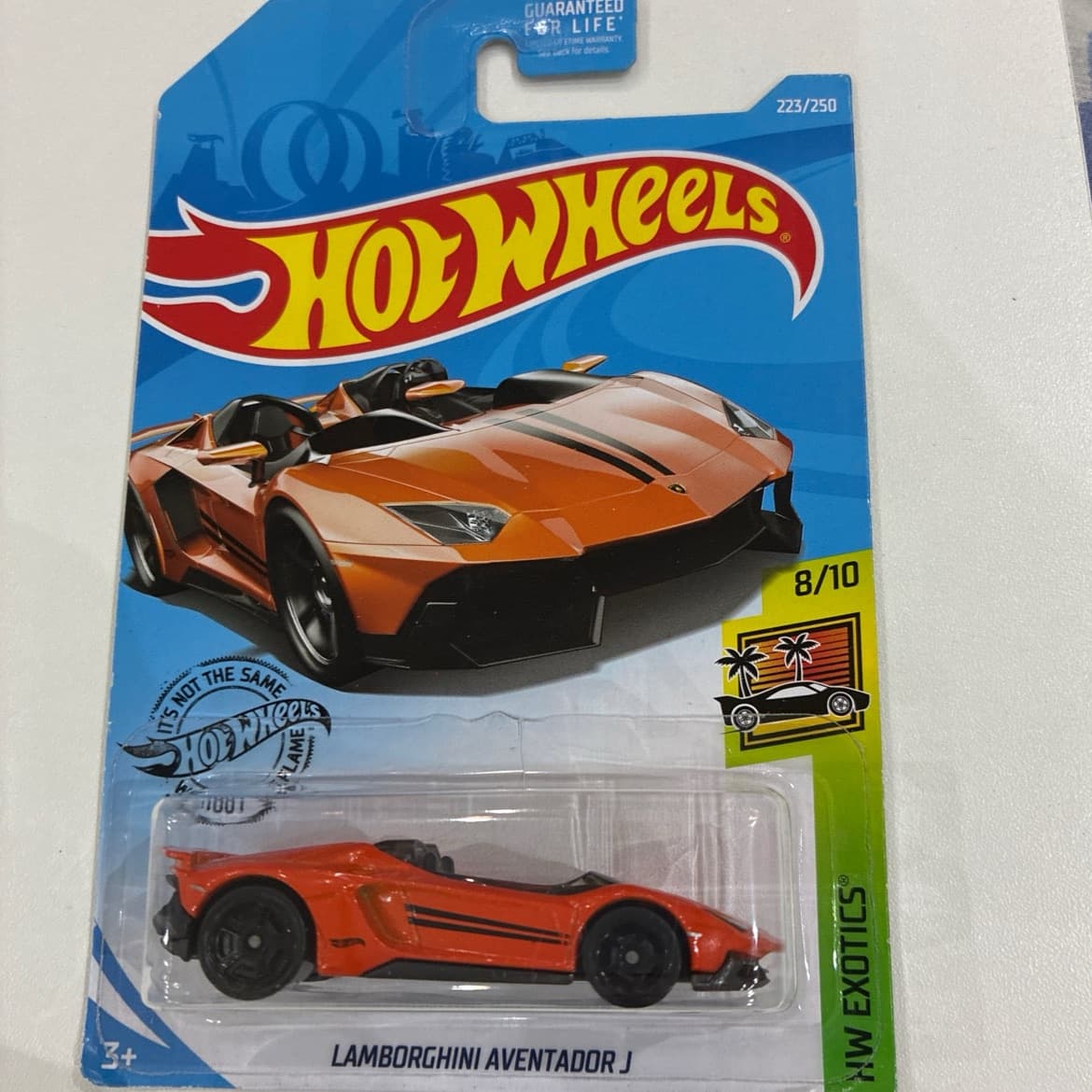 Lamborghini Aventador J