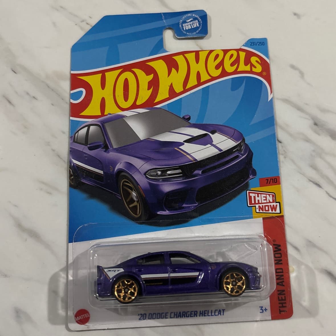 20 Dodge Charger Hellcat