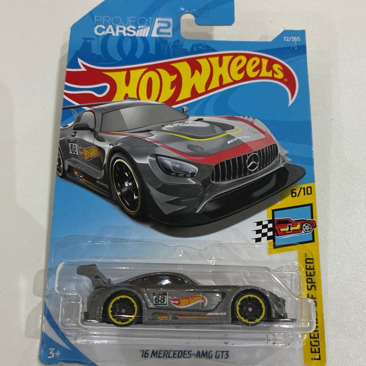 16 Mercedes-AMG GT3