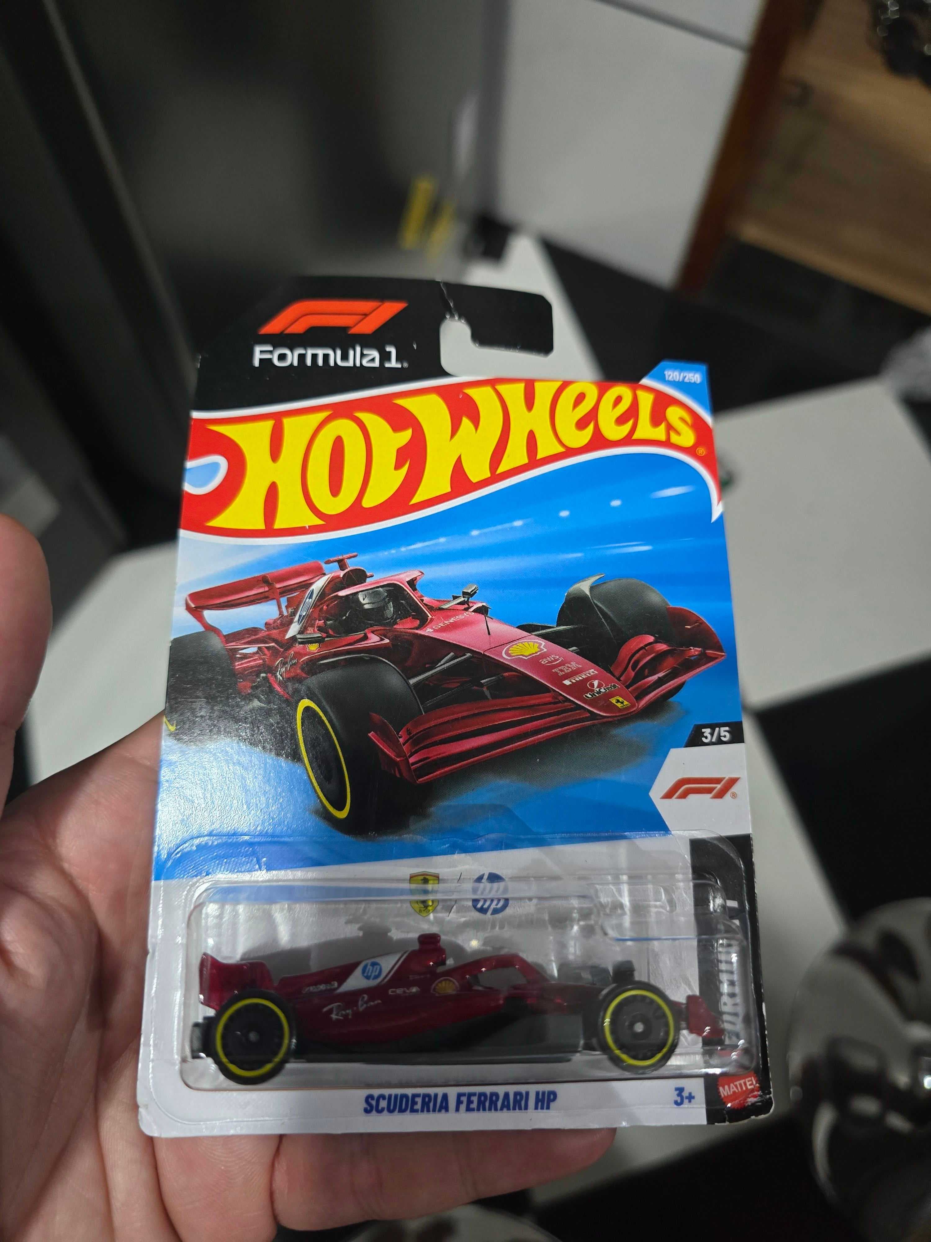 Scuderia Ferrari HP - photo 1