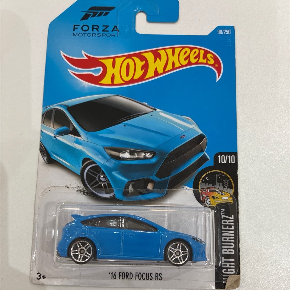 16 Ford Focus RS