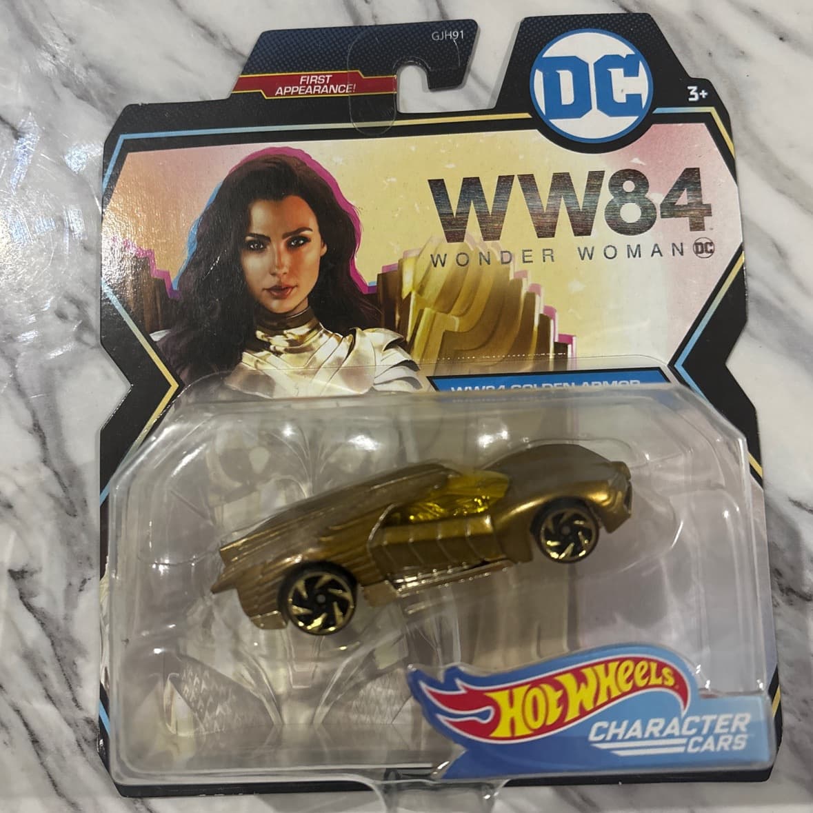 WW84 Golden Armor - photo 1